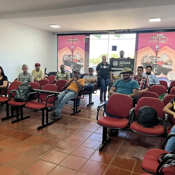 7b46e3_83168fe05c21409eafa7ab2b08f6d5dd~mv2