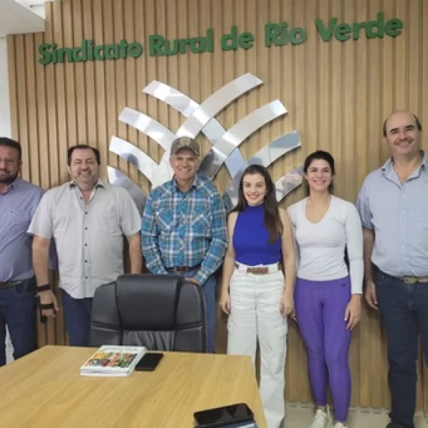 7b46e3_db33c62ce5704fa6965fe299128d5aa4~mv2